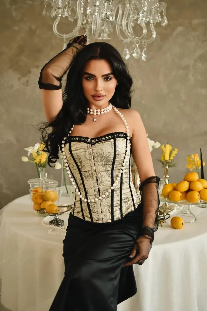 Аделина эскорт в городе Дубай