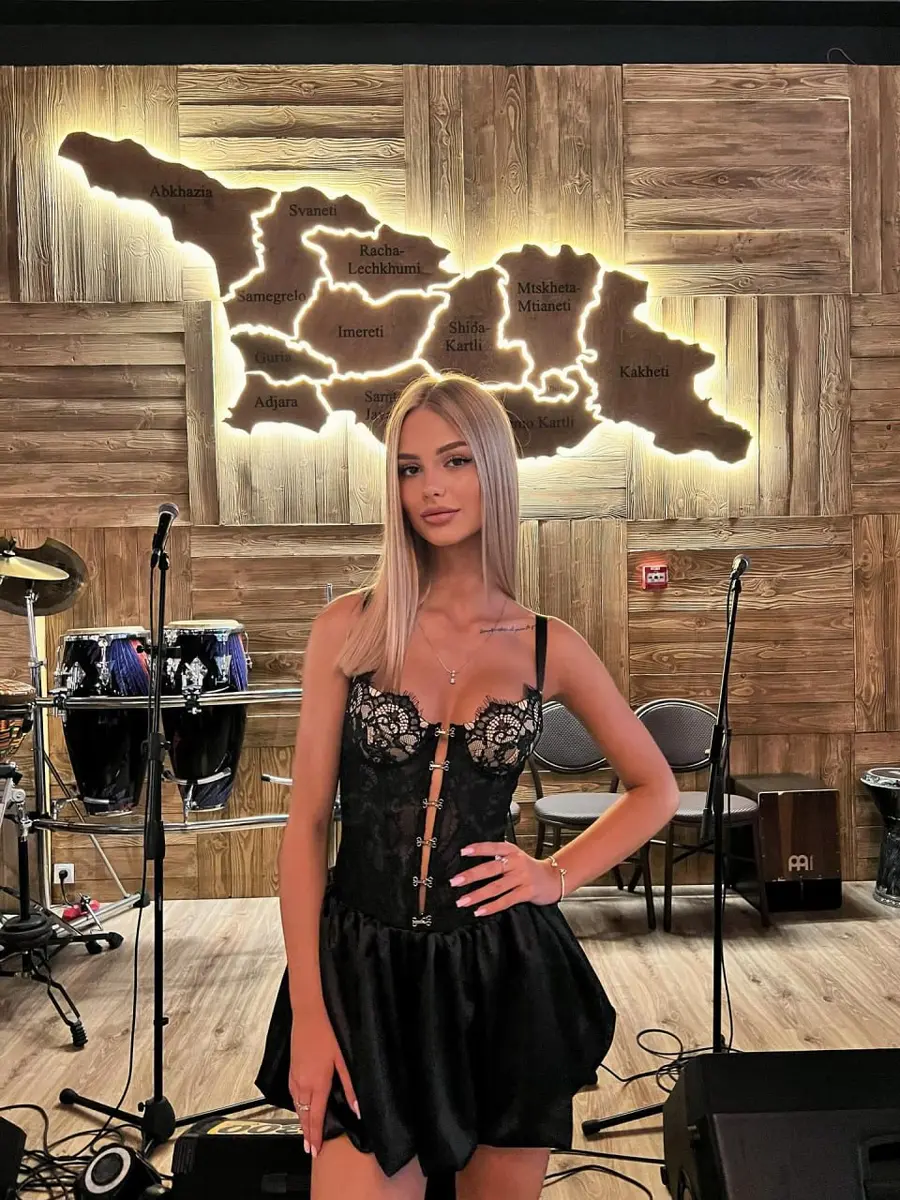 Аделина эскорт в городе Дубай