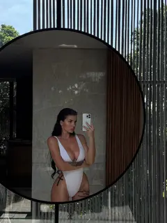 Adeline escort in Dubai