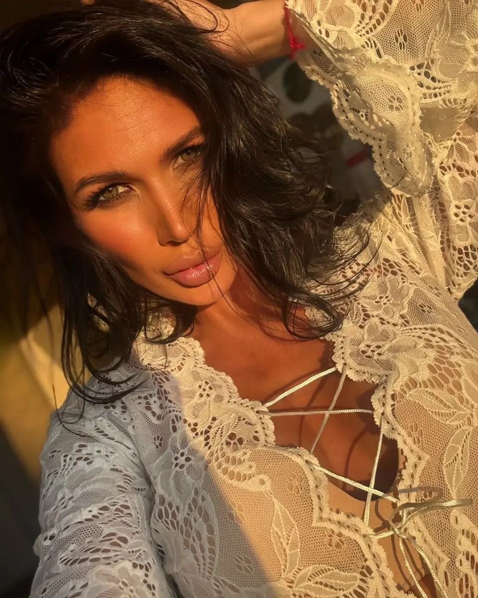 Adelisa escort in Dubai