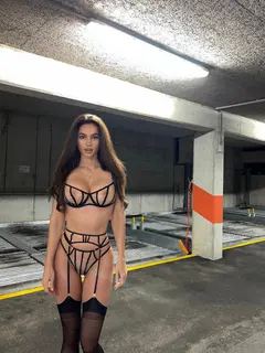 Alia escort in Dubai