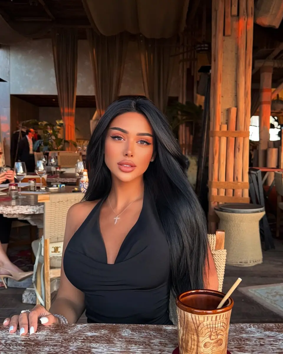 Alisa escort in Dubai