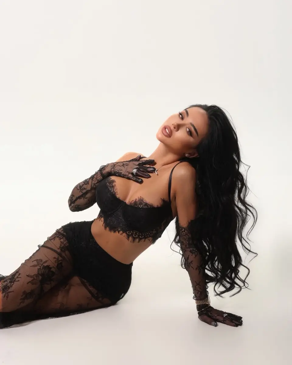 Alisa escort in Dubai