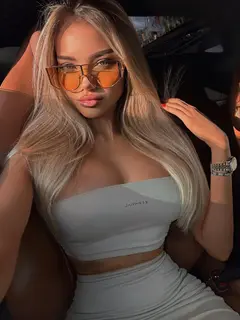 Amadea escort in Dubai