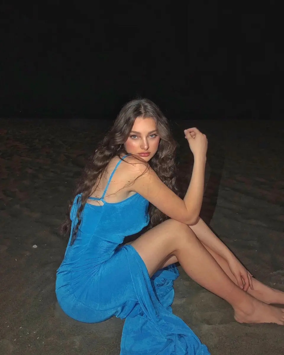 Amelia escort in Dubai