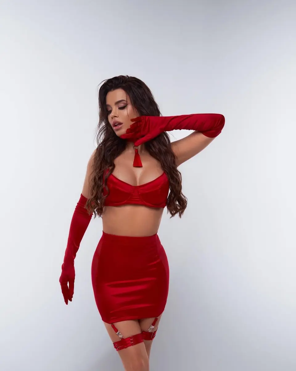 Annette escort in Dubai