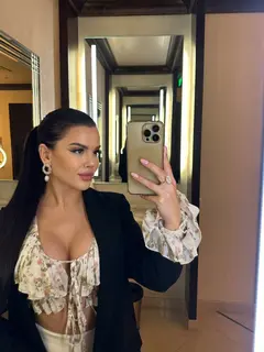 Annette escort in Dubai