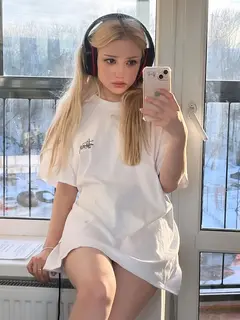 Ariella escort in Dubai