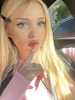 Arielle escort in Dubai