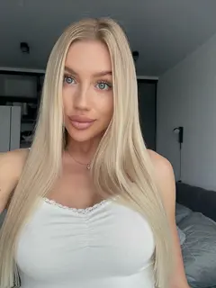 Aurelia escort in Dubai