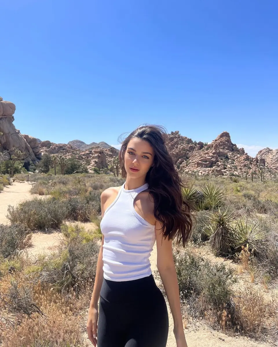 Celine escort in Dubai