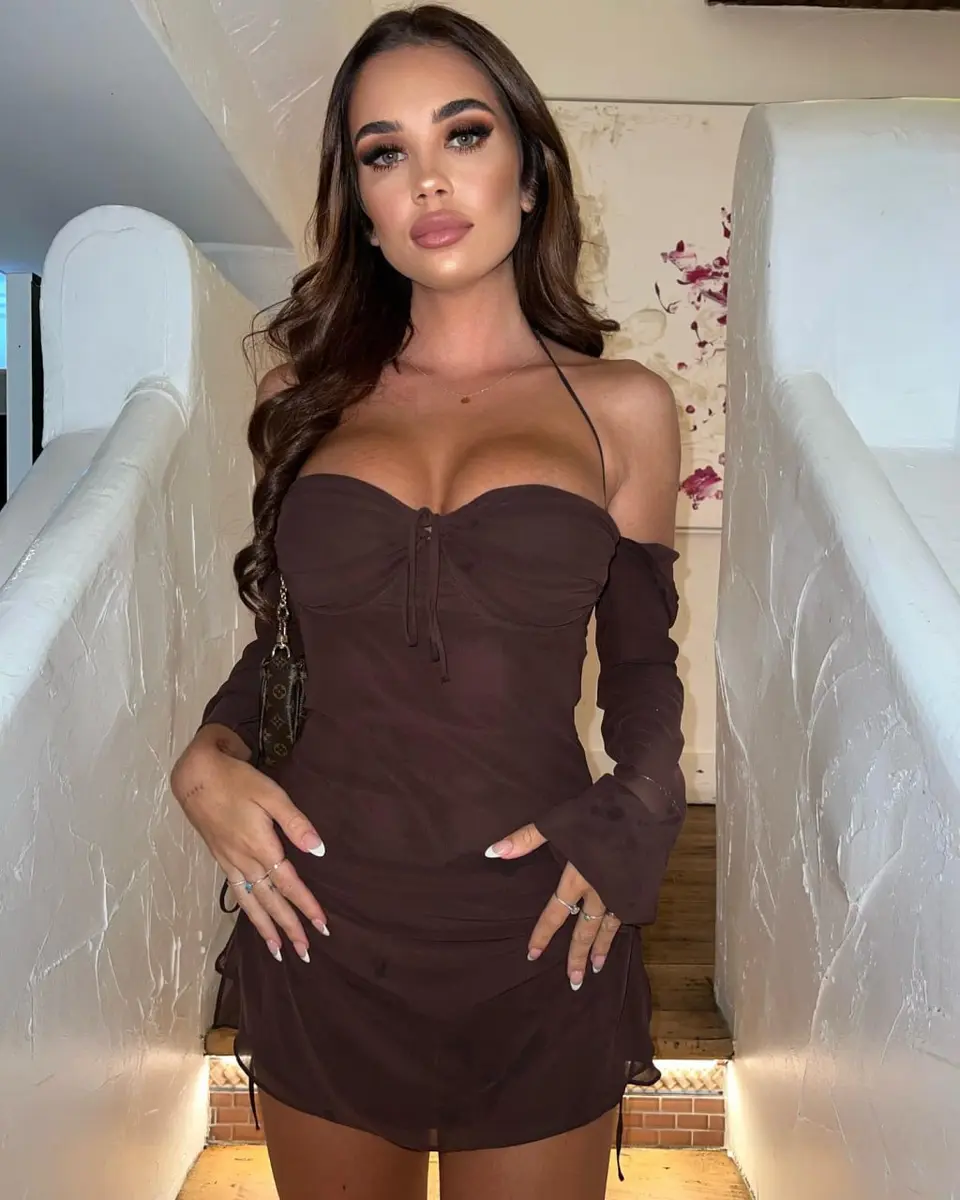 Clara escort in Dubai