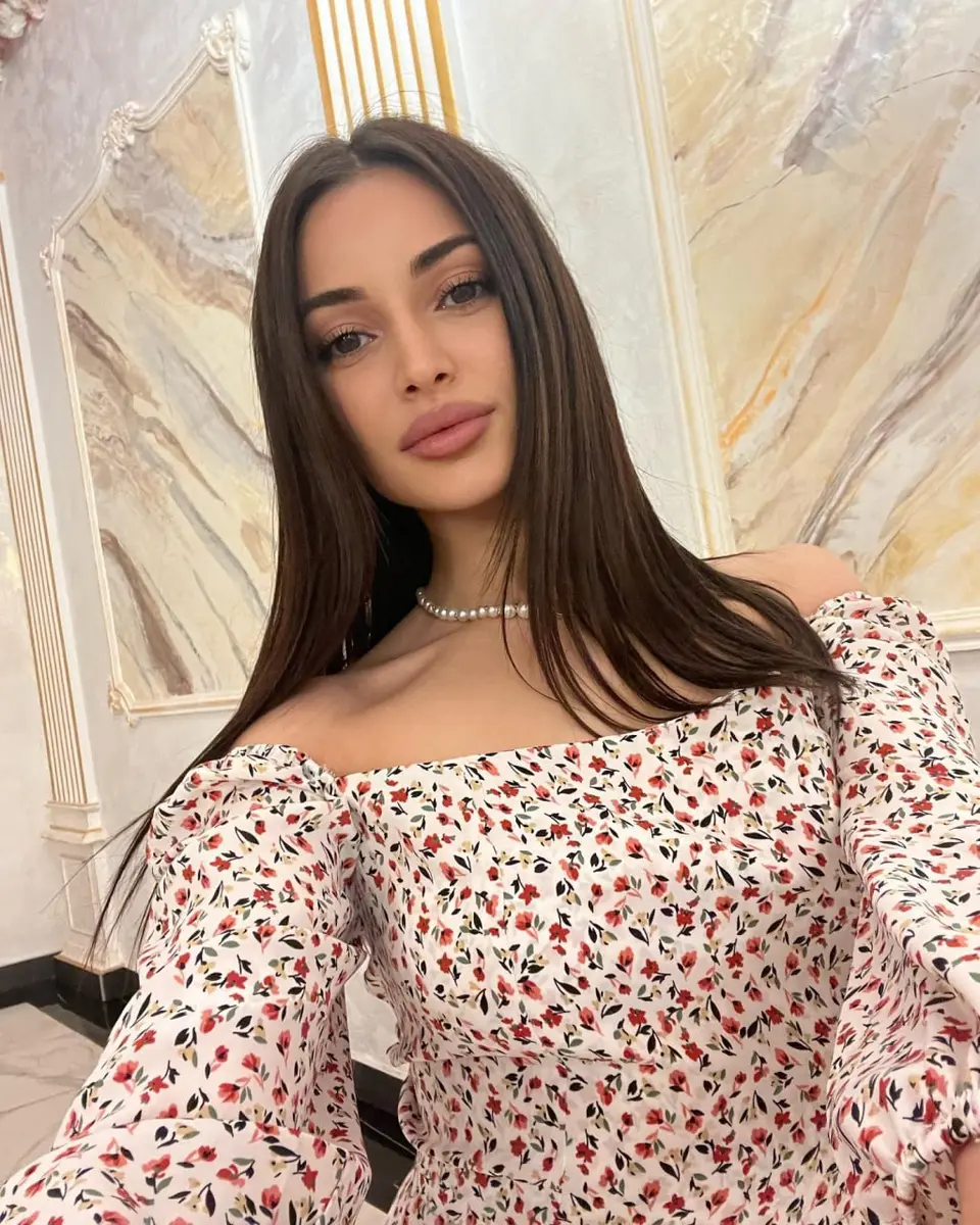 Elena escort in Dubai