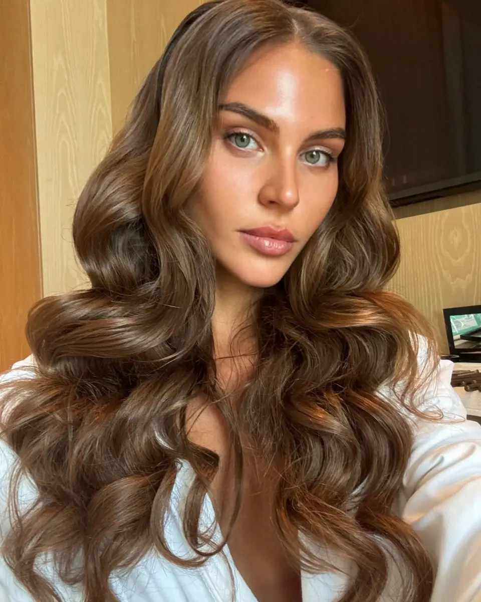 Elya escort in Dubai