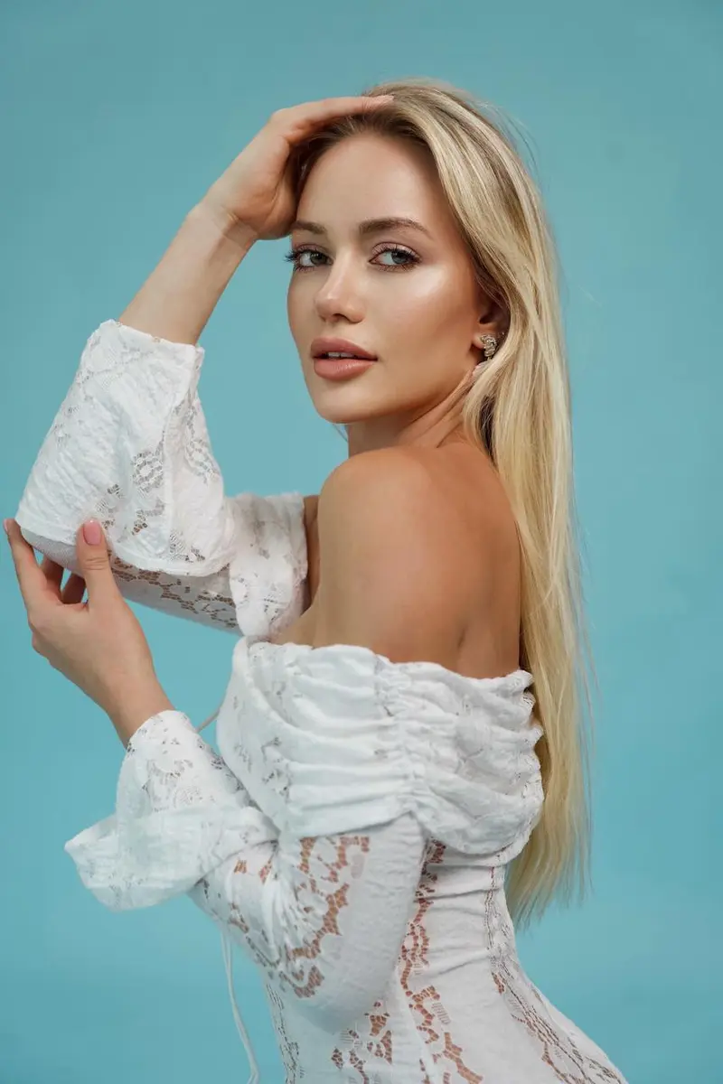 Inessa escort in Dubai