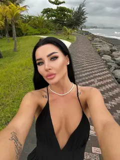 Julia escort in Dubai