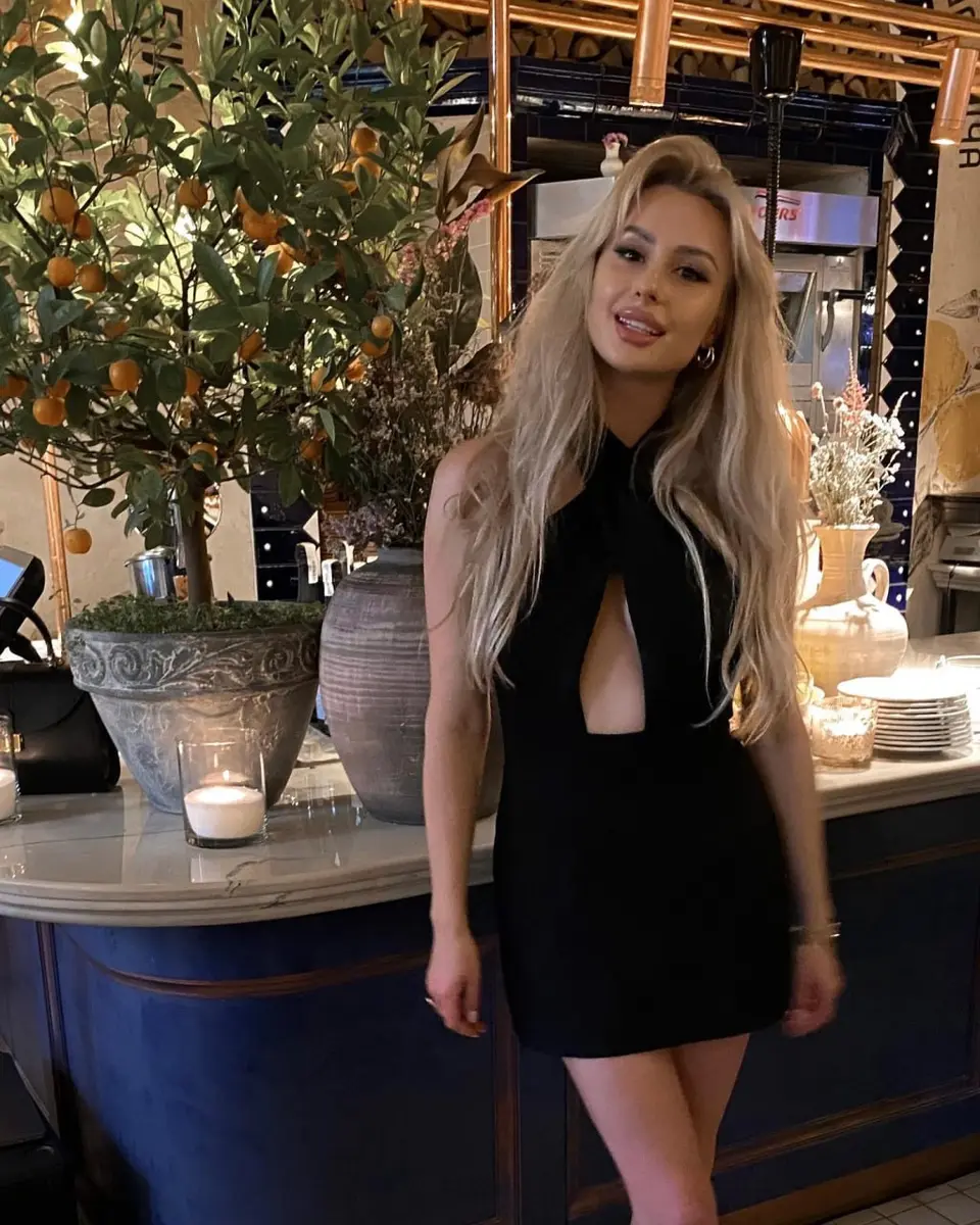 Layla escort in Dubai