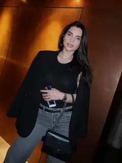 Louise escort in Dubai