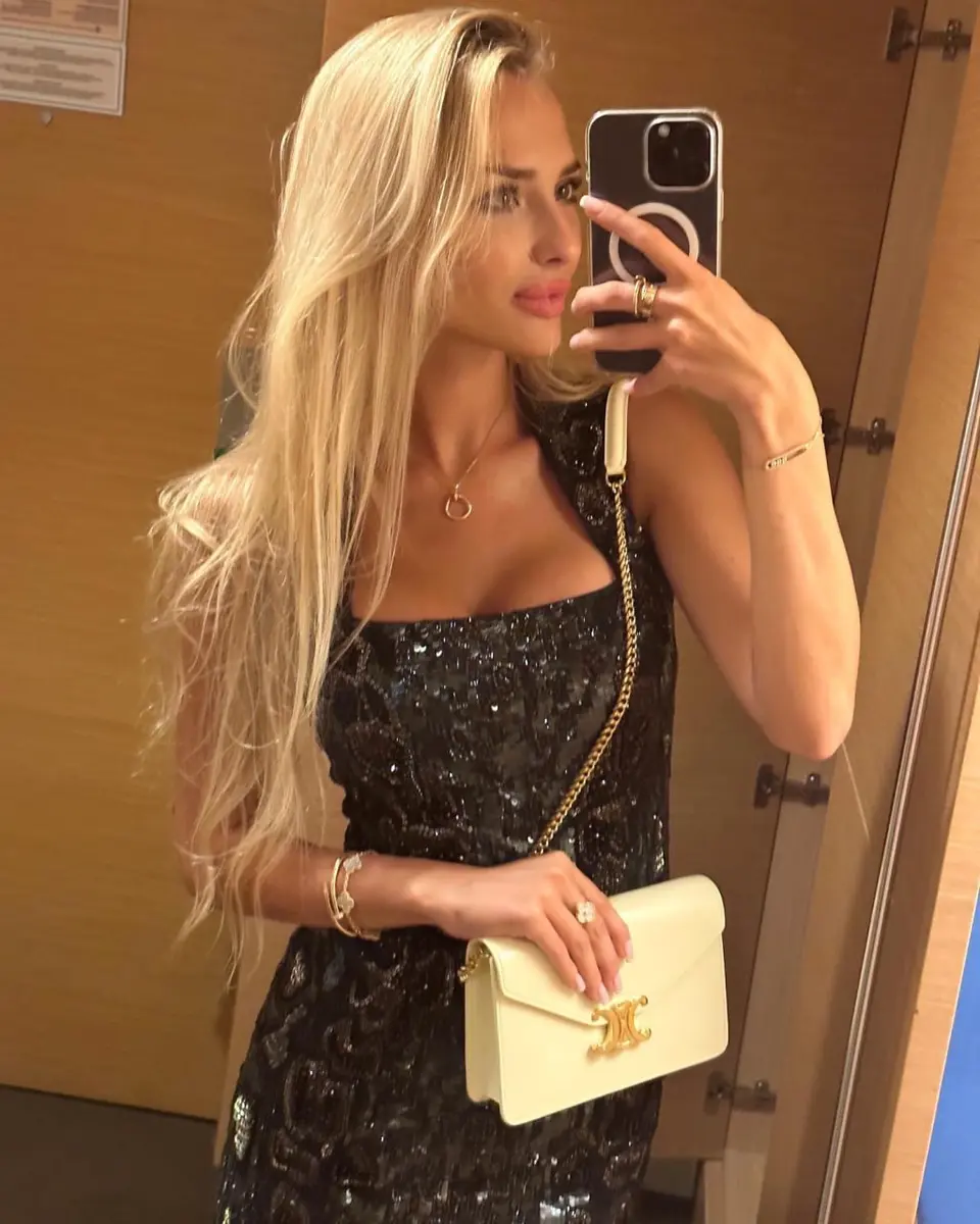 Луна эскорт в городе Дубай