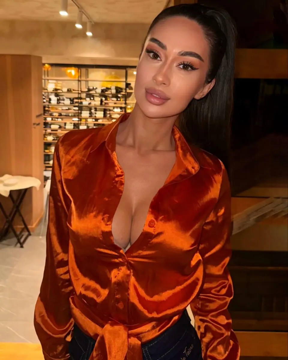 Madeline escort in Dubai