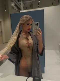 Madlen escort in Dubai