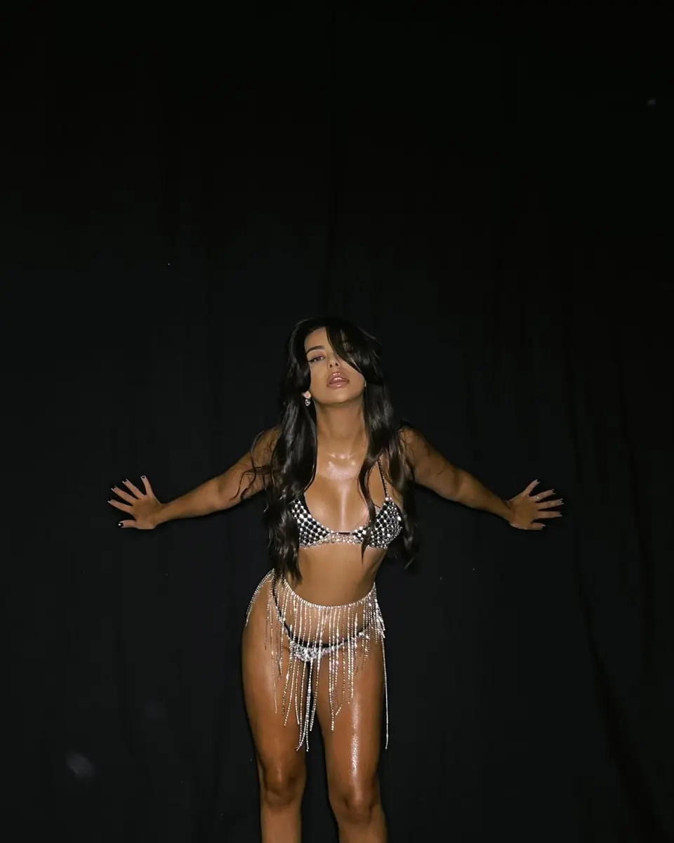 Mirelys escort in Dubai