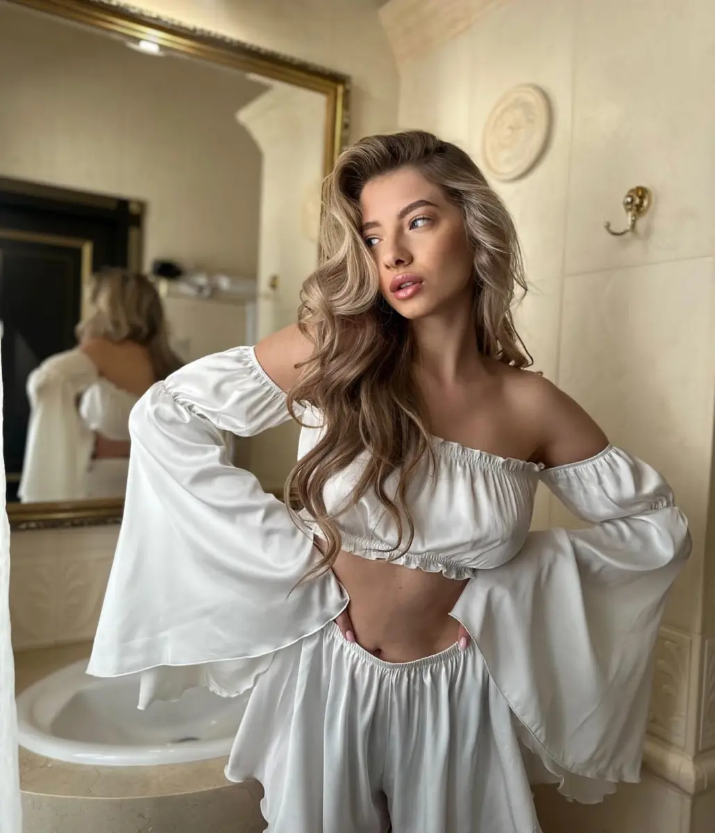 Natalia escort in Dubai
