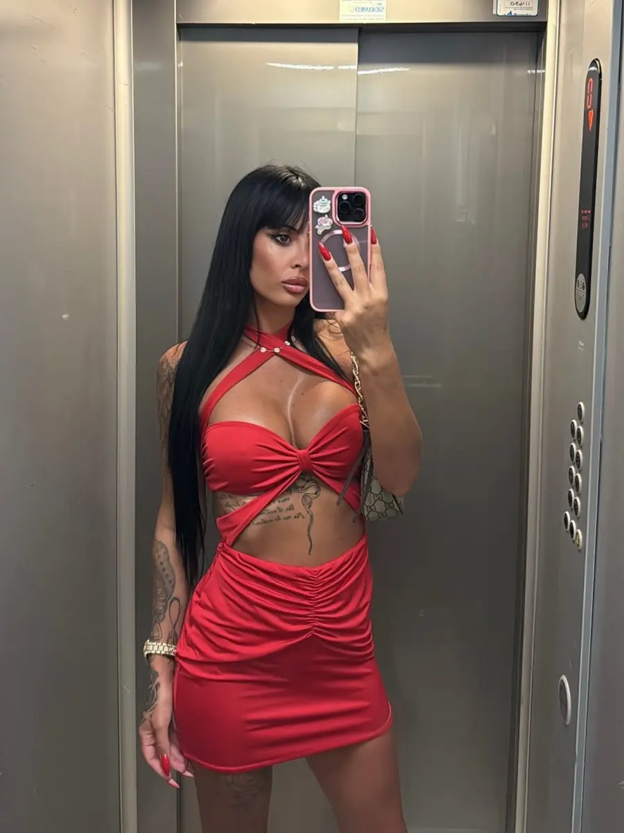 Nelia escort in Dubai