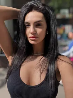 Noralin escort in Dubai