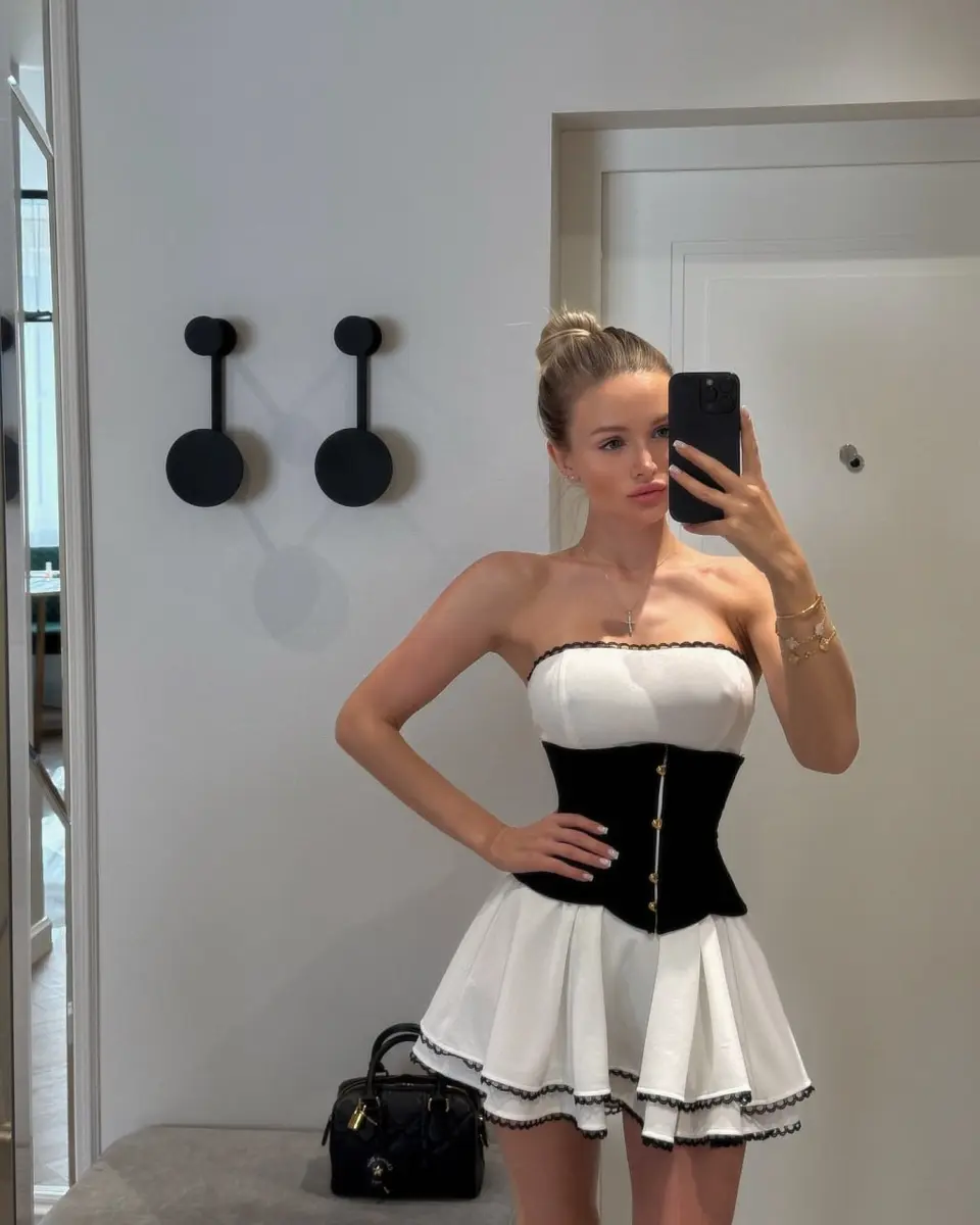 Olivia escort in Dubai