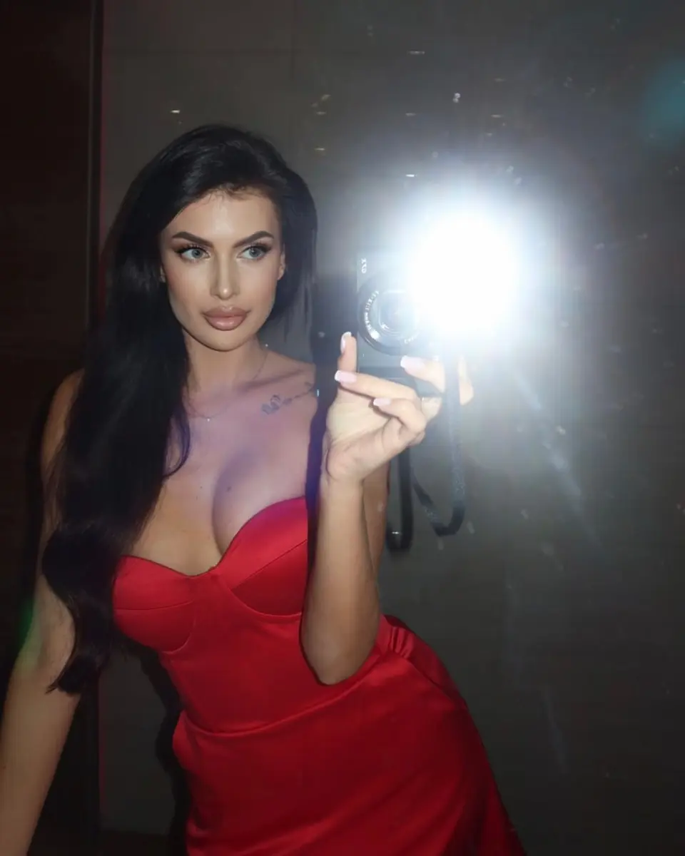 Sabina escort in Dubai