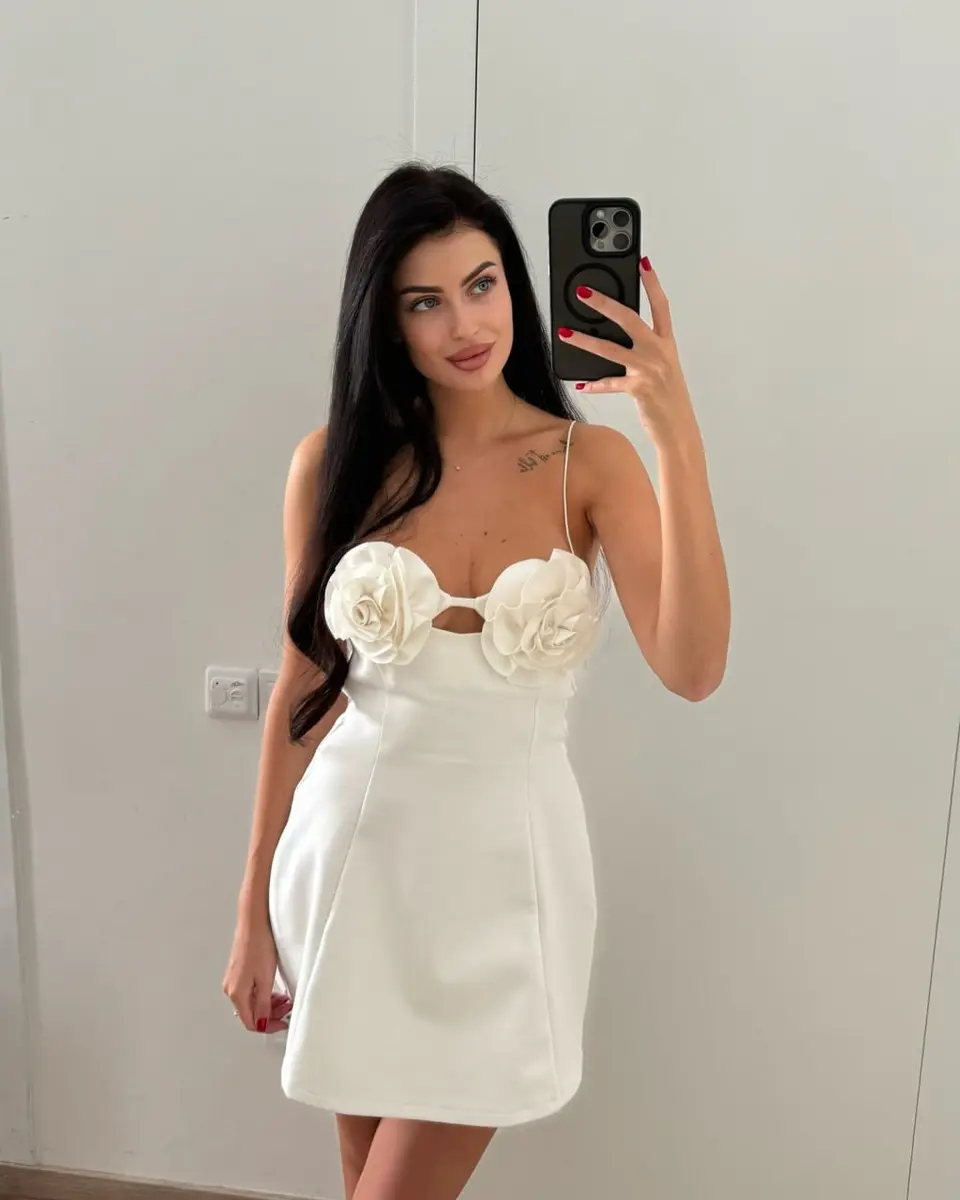 Sabina escort in Dubai