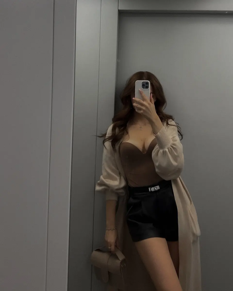 Sarina escort in Dubai