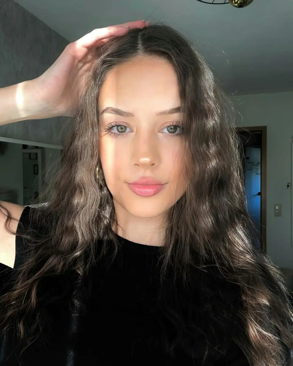 Savannah escort in Dubai