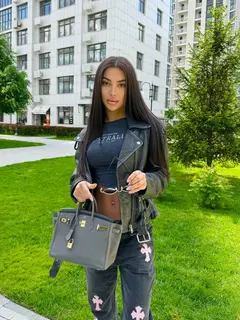 Scarlett escort in Dubai