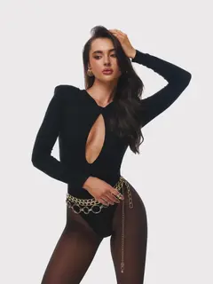 Zorelia escort in Dubai